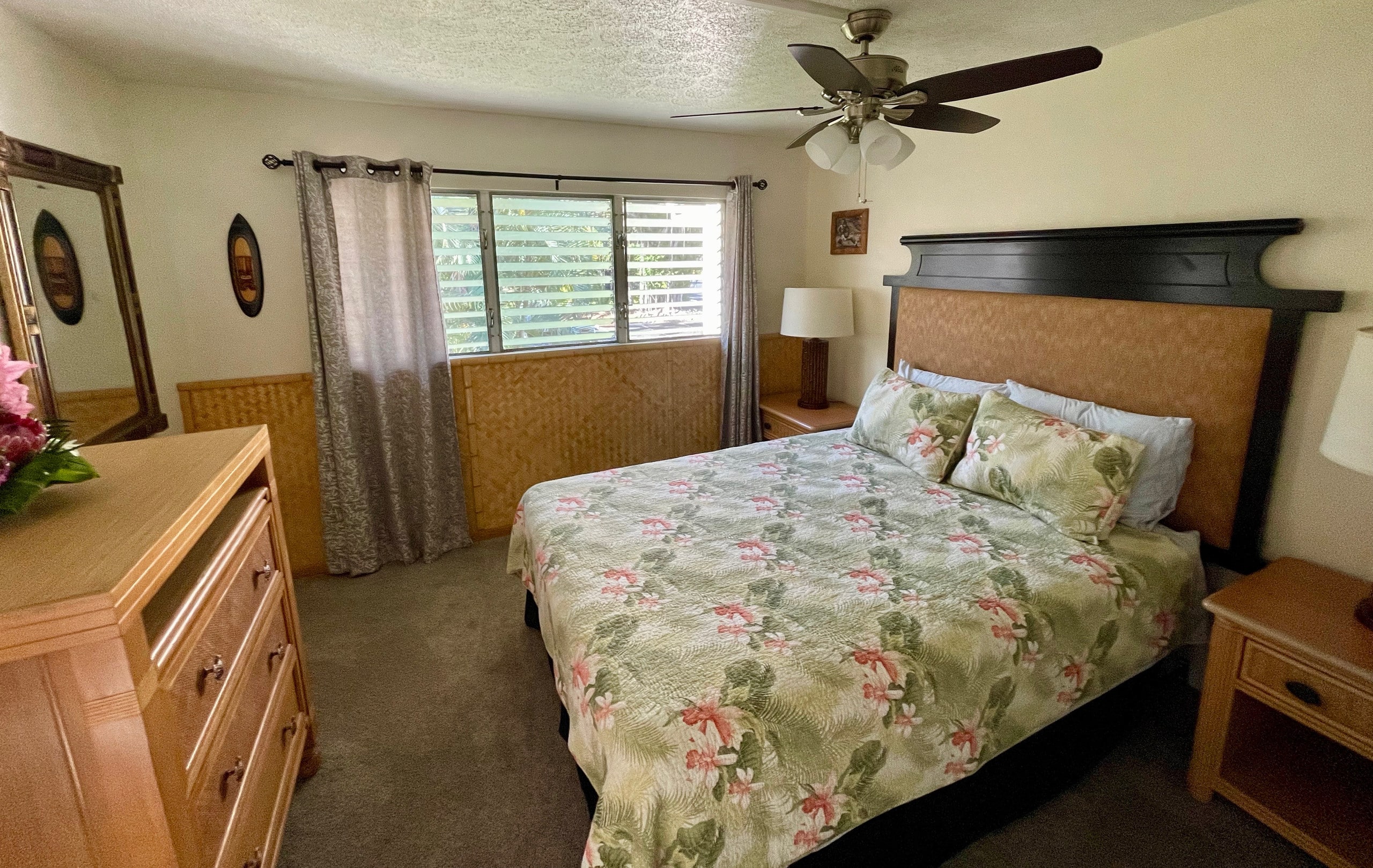 Townhouse in Kailua-Kona · ★4.88 · 2 bedrooms · 3 beds · 2 private baths - Image 2