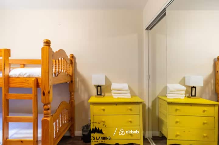 Dormitorio #2 en Grace's Landing, alquiler de corta duración y alquiler vacacional