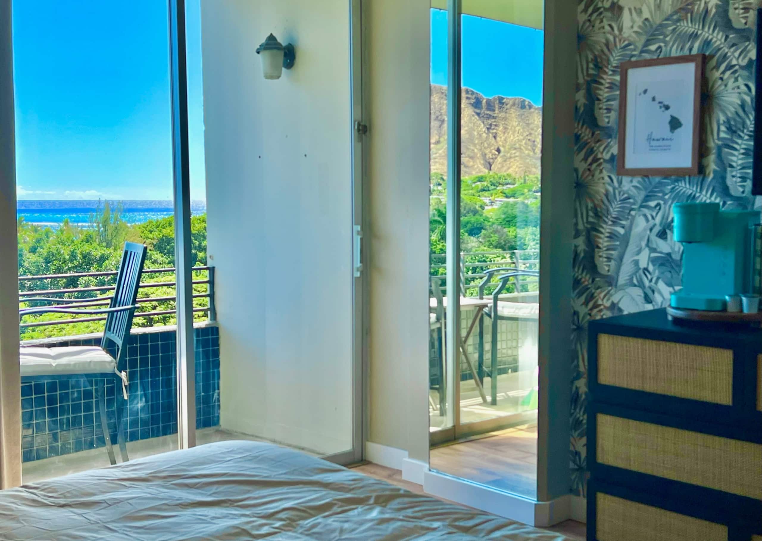 Condo in Honolulu · ★4.71 · Studio · 1 bed · 1 bath - Image 14