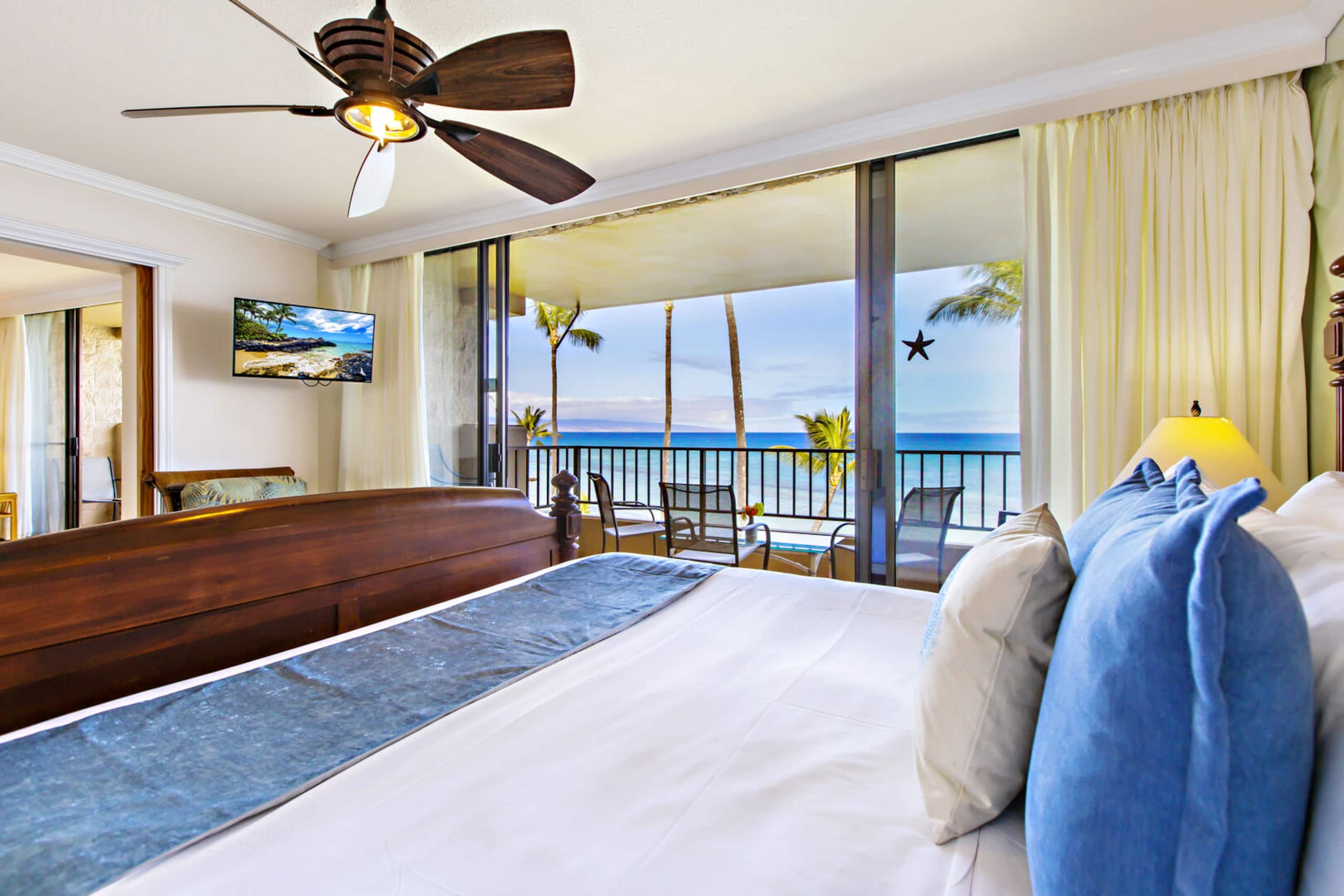 Condo in Lahaina · ★4.86 · 2 bedrooms · 2 beds · 2 baths - Image 8