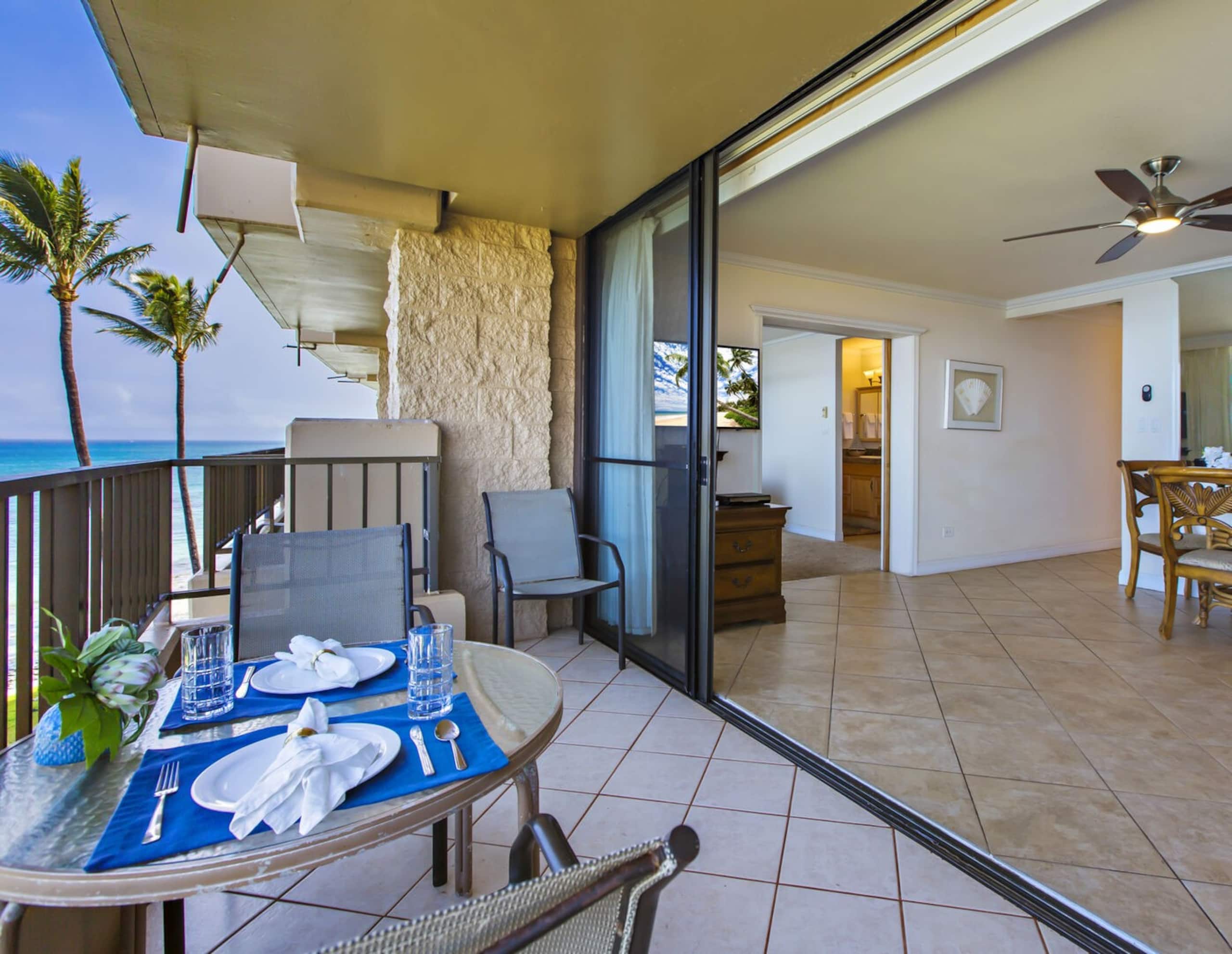 Condo in Lahaina · ★4.86 · 2 bedrooms · 2 beds · 2 baths - Image 15