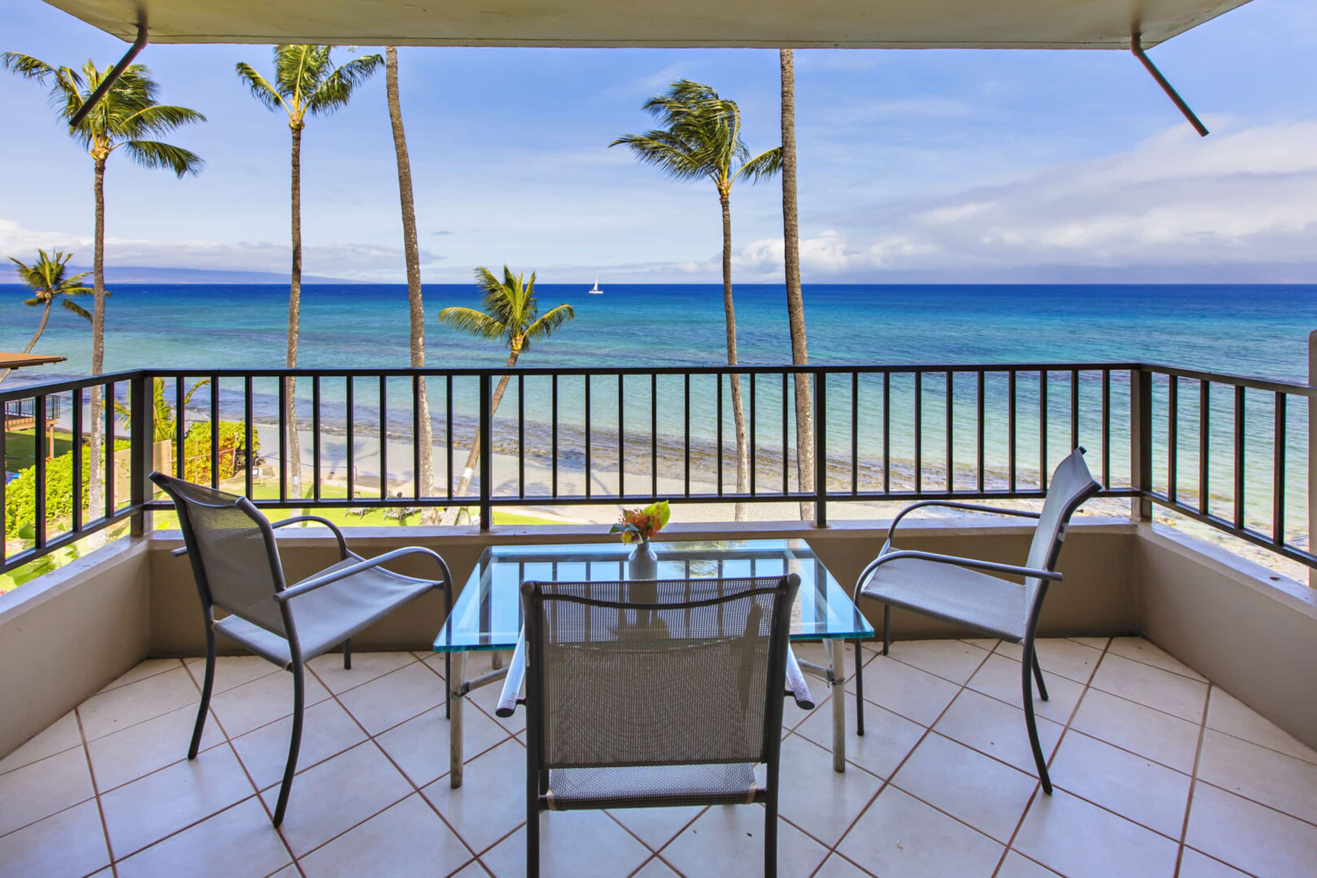 Condo in Lahaina · ★4.86 · 2 bedrooms · 2 beds · 2 baths - Image 1