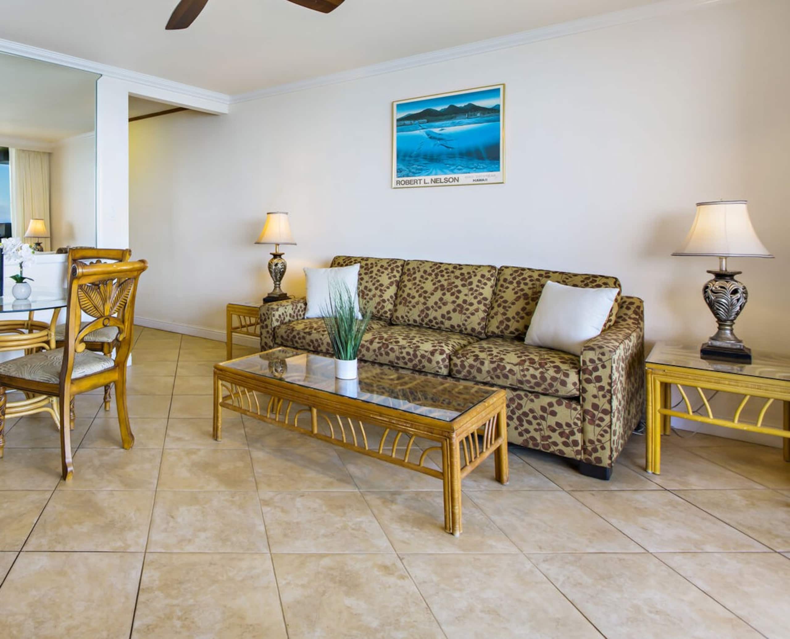 Condo in Lahaina · ★4.86 · 2 bedrooms · 2 beds · 2 baths - Image 4
