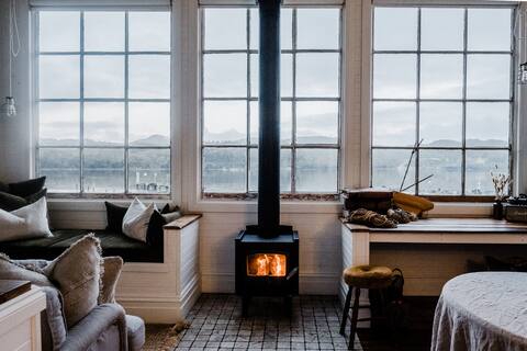 Tasmania's Most Iconic Stay — Captain's Rest
