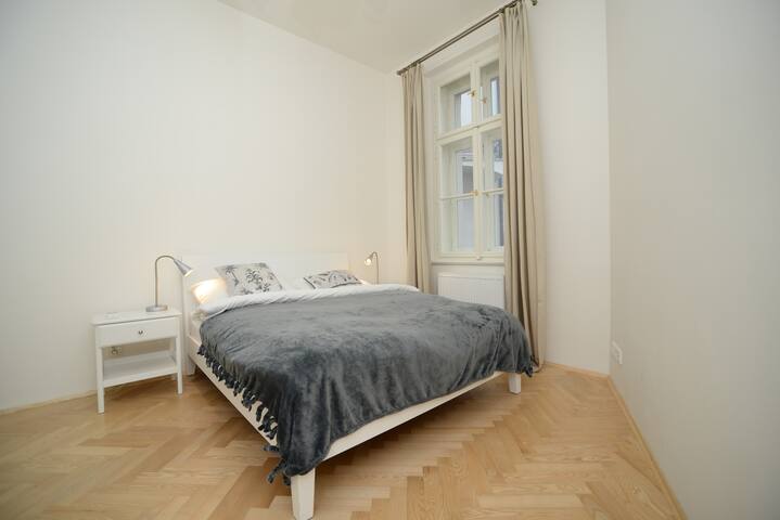 Quiet apartment in the Old Town gallery image 3