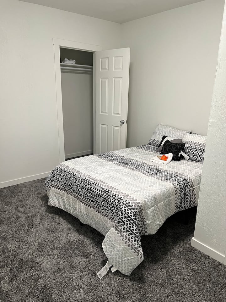Centrally Located Private Room3 Houses for Rent in Idaho Falls