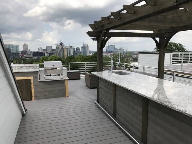 12th and Archer gallery image 3