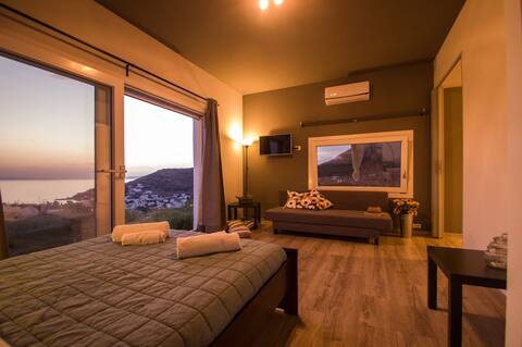 Silver Moon, luxury appartment in the sunset.