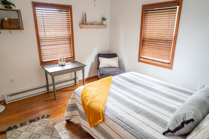 Chumba cha kulala cha ukubwa wa malkia