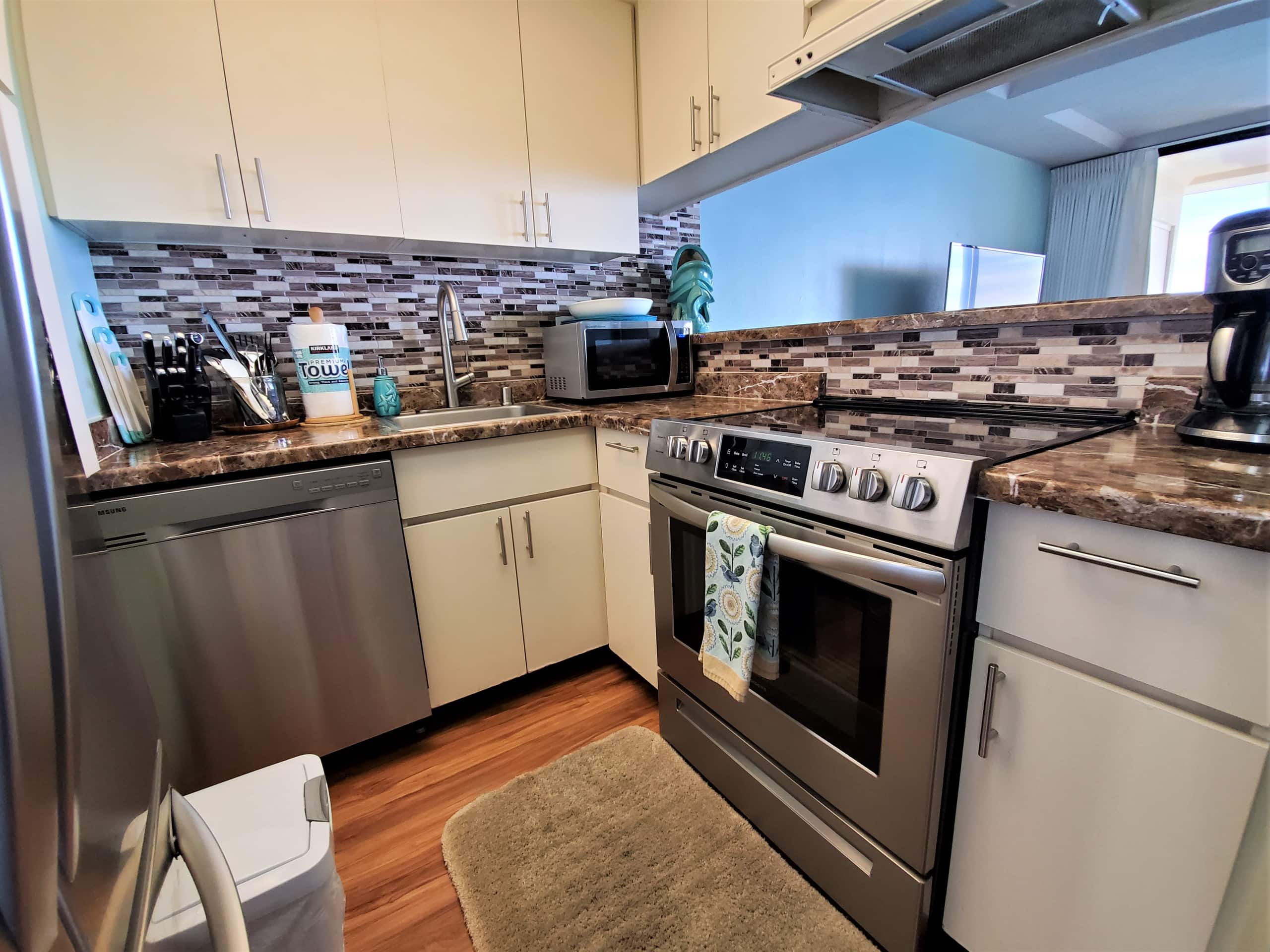 Condo in Waianae · ★4.92 · 1 bedroom · 2 beds · 1 bath - Image 7