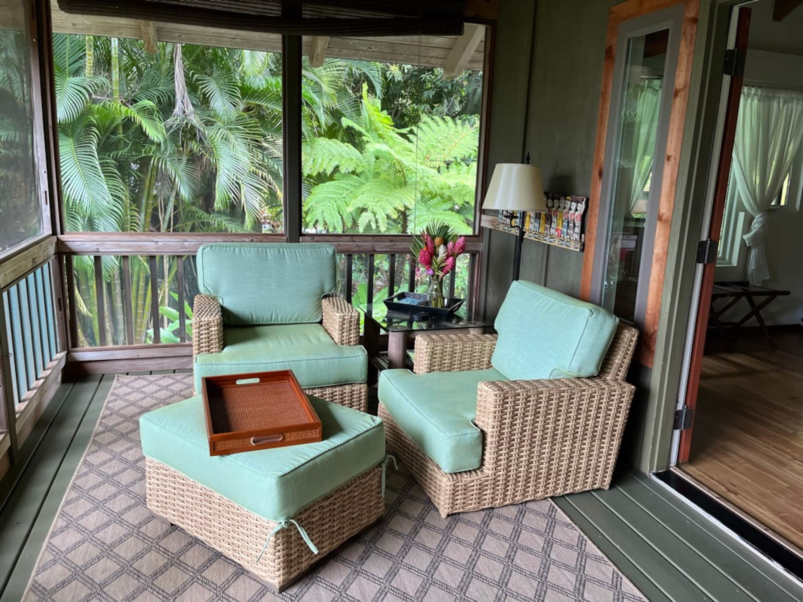 Romantic Hamoa Bay Bungalow - Photo 15