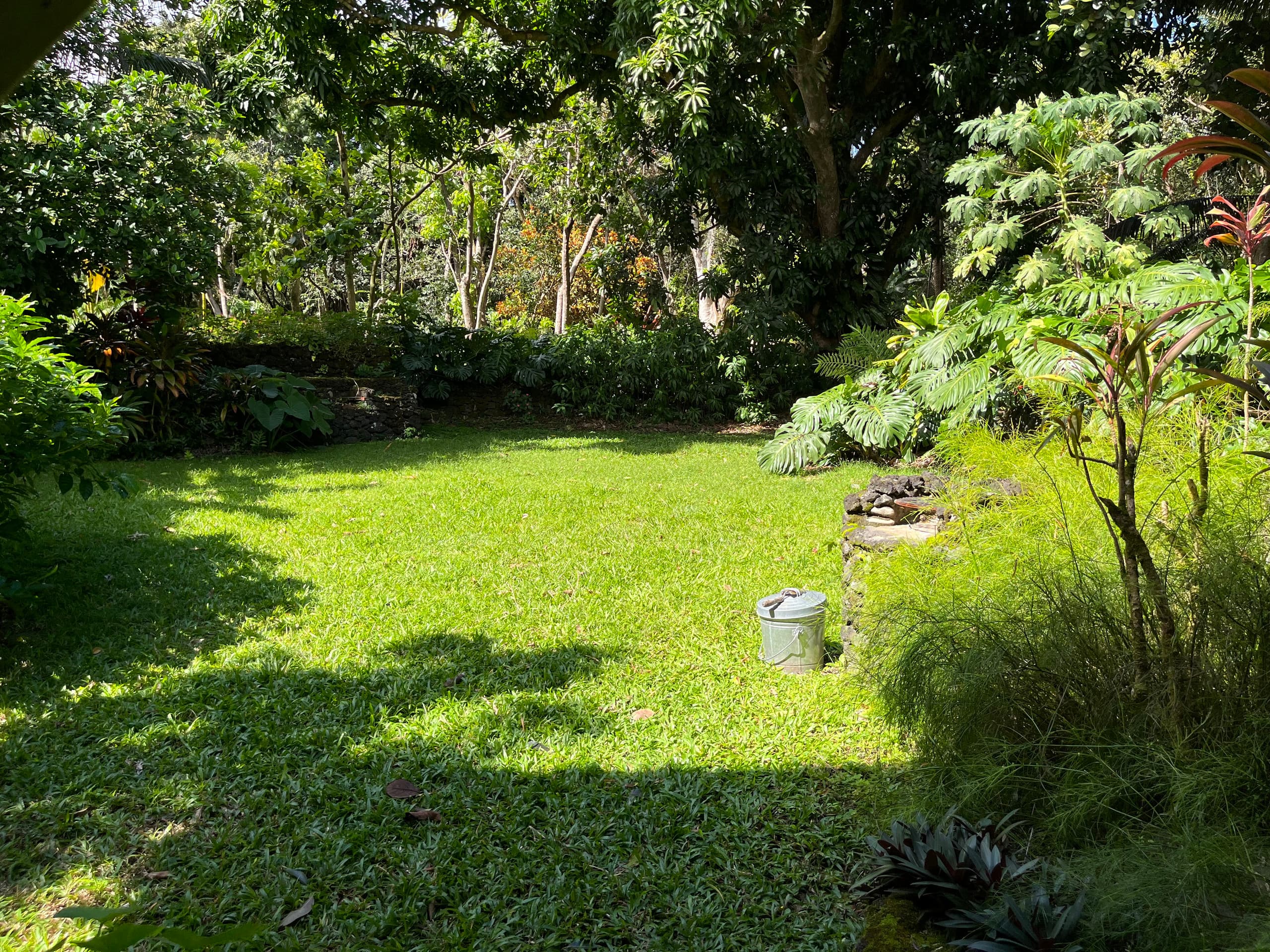 Romantic Hamoa Bay Bungalow - Photo 42