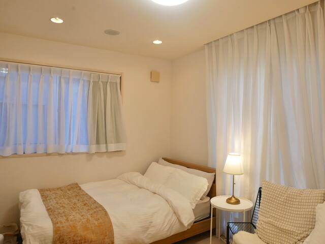 露台东京塔景观｜六本木站10分钟 ｜麻布台1分钟｜一户建独立房间6 人！客厅卧室配备地暖｜免费停车位 gallery image 4