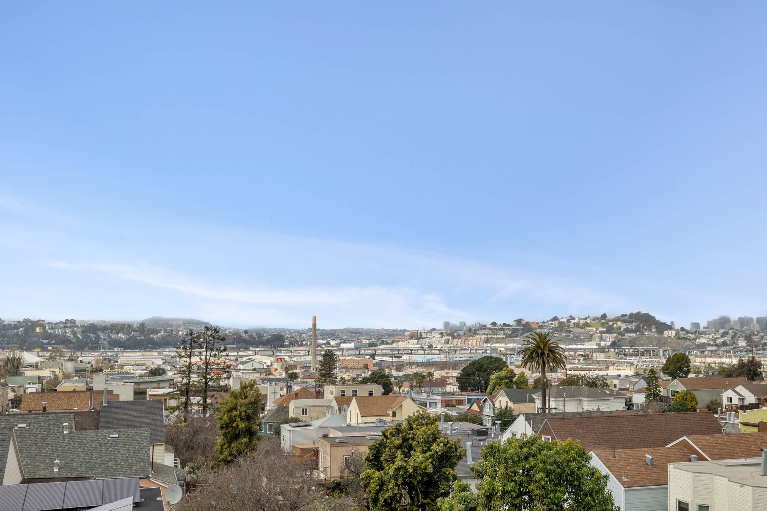 Home in San Francisco · ★4.9 · 3 bedrooms · 3 beds · 3 private baths - Image 61