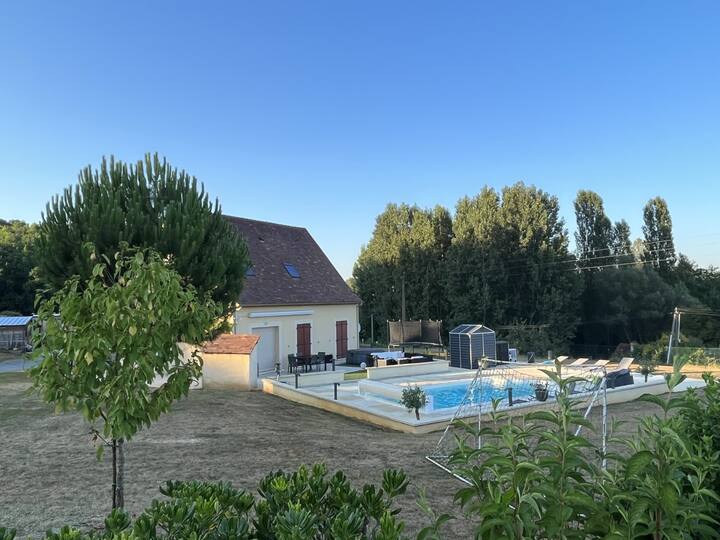 Villa With Heated Pool And Jacuzzi Sarlat En Périgord Noir - Département Dordogne