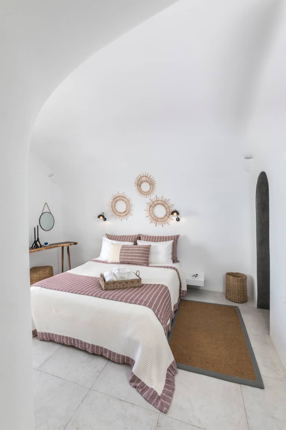 Pura Vida Villa, on the caldera edge, Imerovigli, Santorini, Greece, photo 10 of 10