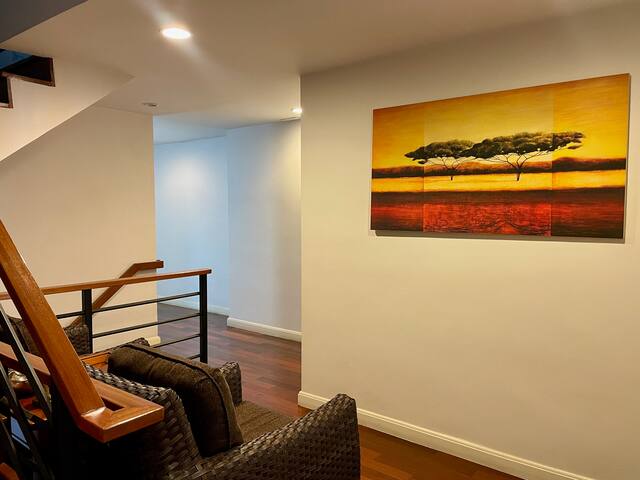 3BR (200sqm.) Private and near BTS/MRT gallery image 5