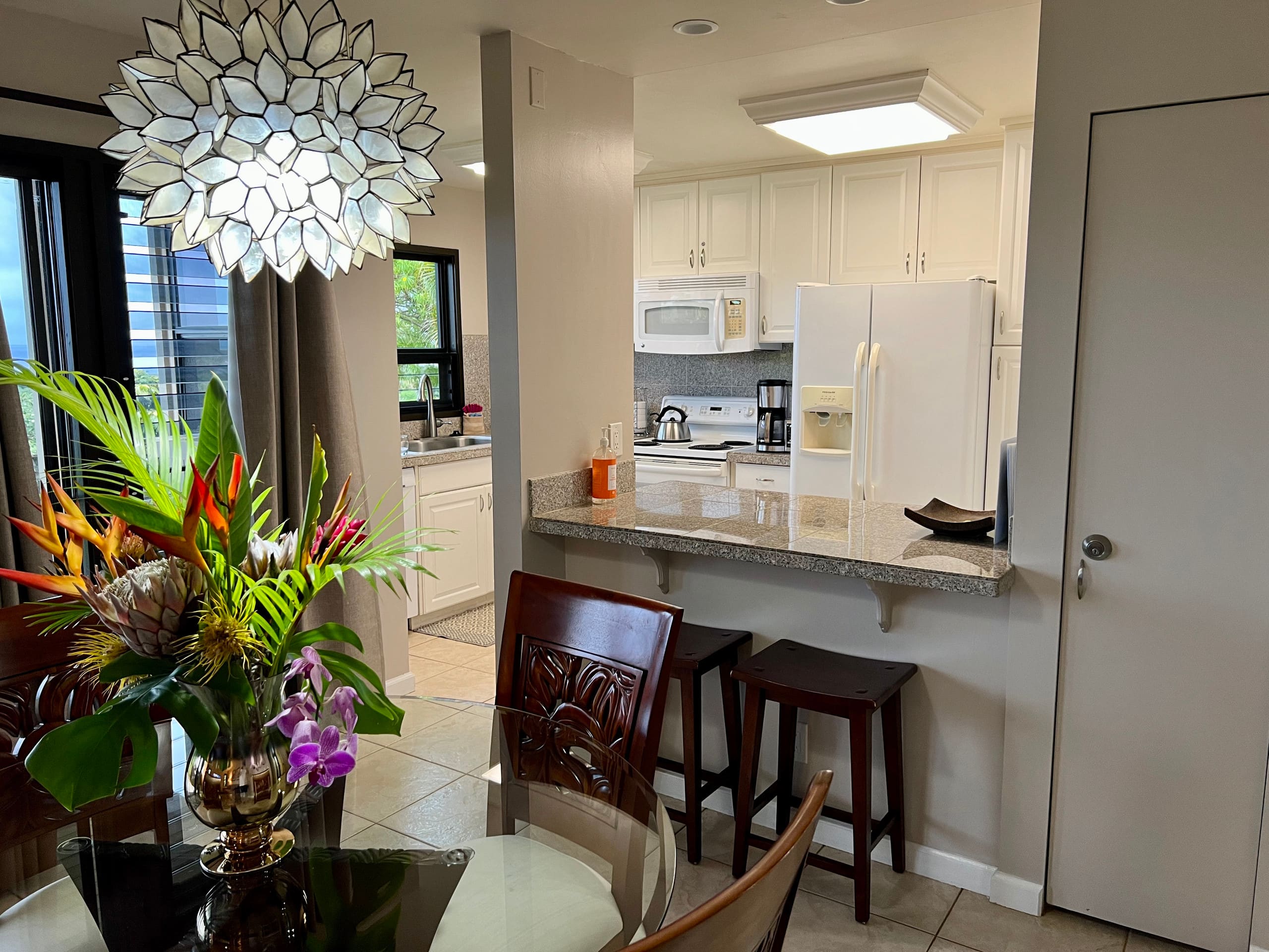 Condo in Kihei · ★4.94 · 2 bedrooms · 3 beds · 2 baths - Image 5