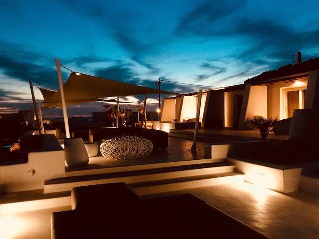 Gated 2 BDR Villa • Private Pool • Guard onsite gallery image 3