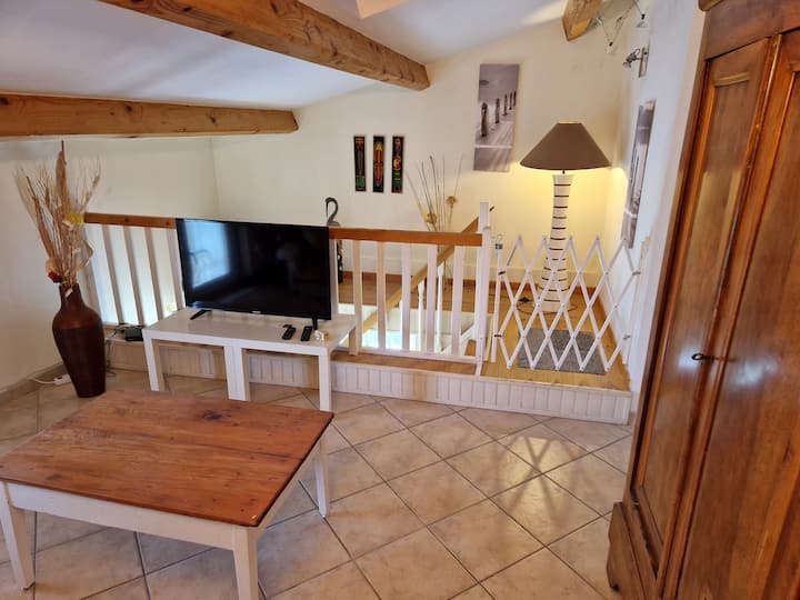 Le Gîte Des 2 M Logis Dans Villa Avec Piscine - Alpes-de-Haute-Provence