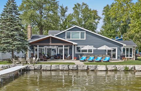 The Bluegill - Executive Lake House