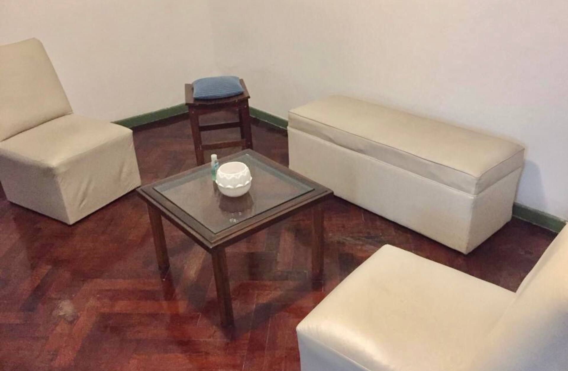 Четырёхкомнатная квартира 100 m² в Almagro