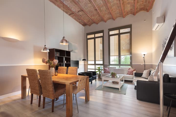 LetsgoBarcelona Paseo de Gracia Duplex