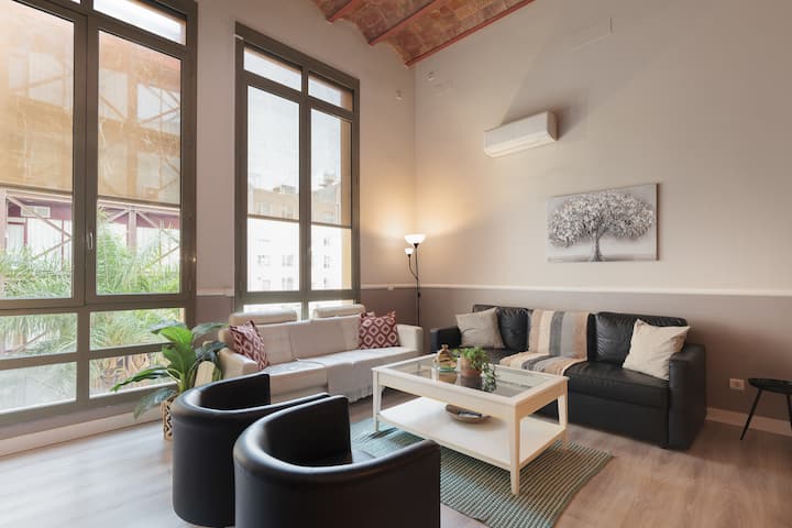 LetsgoBarcelona Paseo de Gracia Duplex