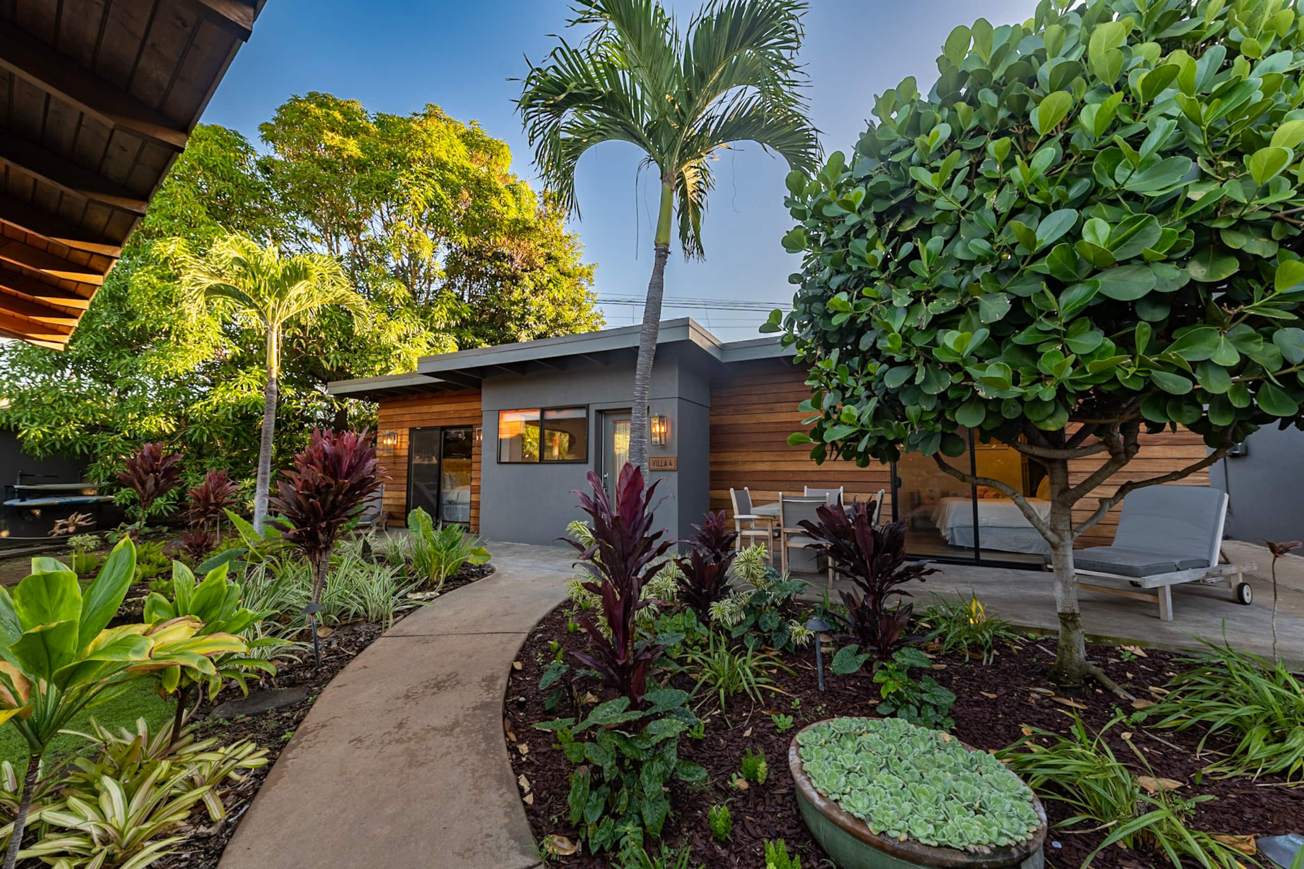 Home in Kihei · ★5.0 · 10 bedrooms · 10 beds · 10 baths - Image 17