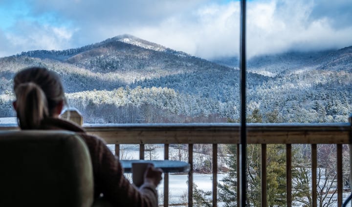 Spectacular Views, amazing location