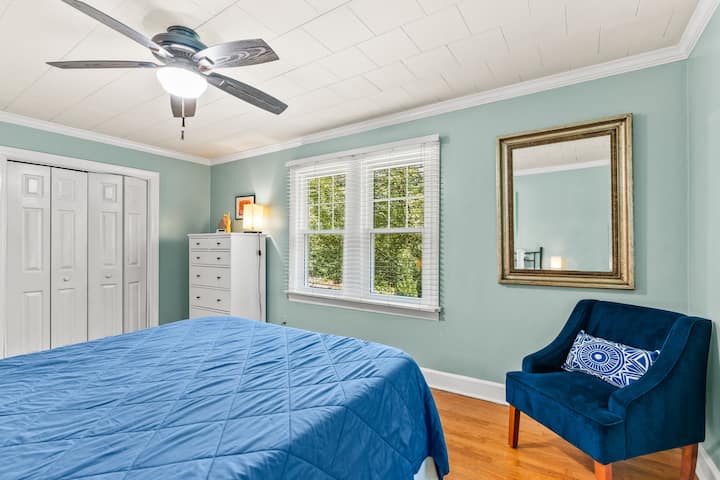 Креветна соба 1 - брачен кревет (широк 180-2 