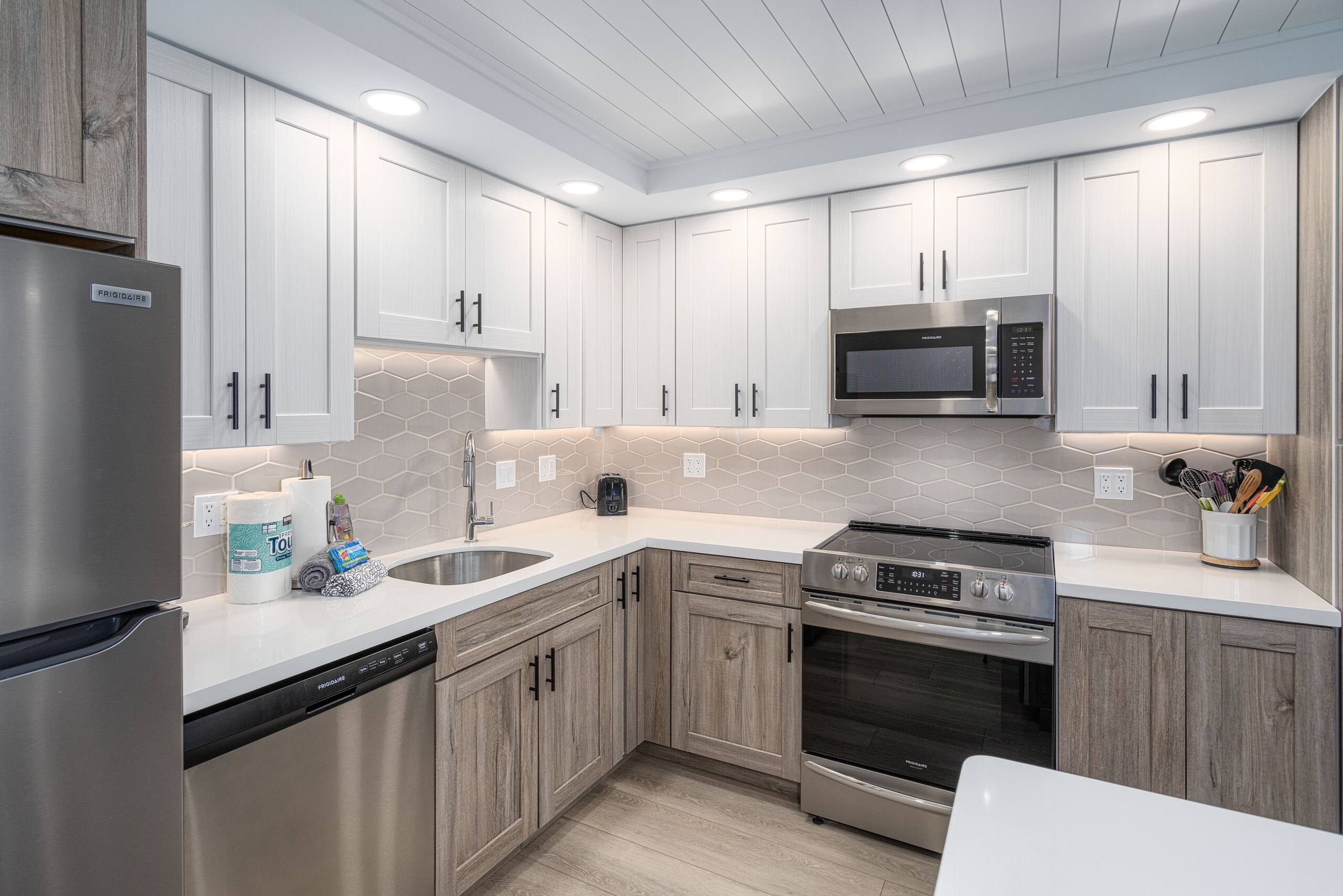 Condo in Kihei · ★4.92 · 1 bedroom · 1 bed · 2 private baths - Image 10