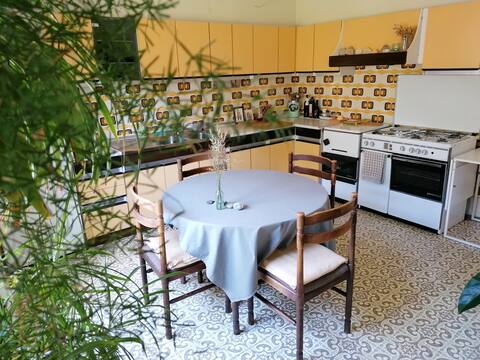 Top performing Airbnb: Cosy arty vintage home in Tolmin