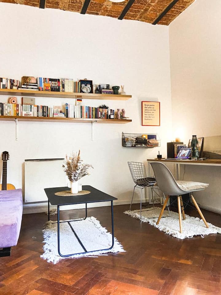 Квартира-студия PH с террасой в Coghlan