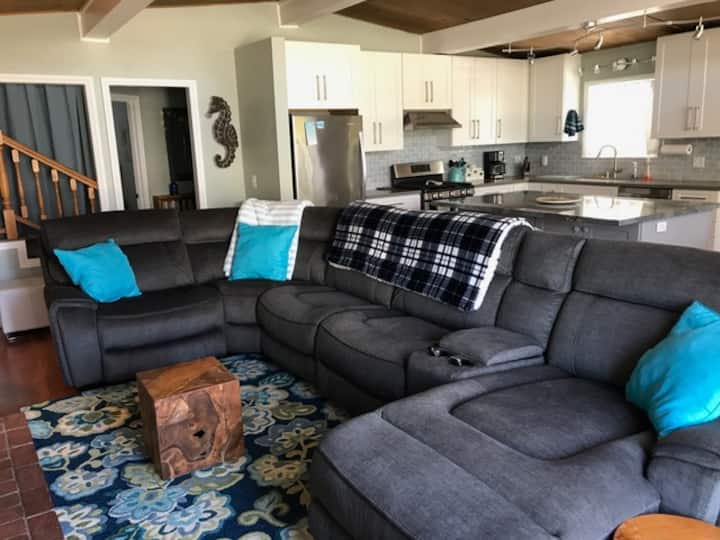 Seacliff Ocean View House, Recently Remodeled - Rio del Mar, CA