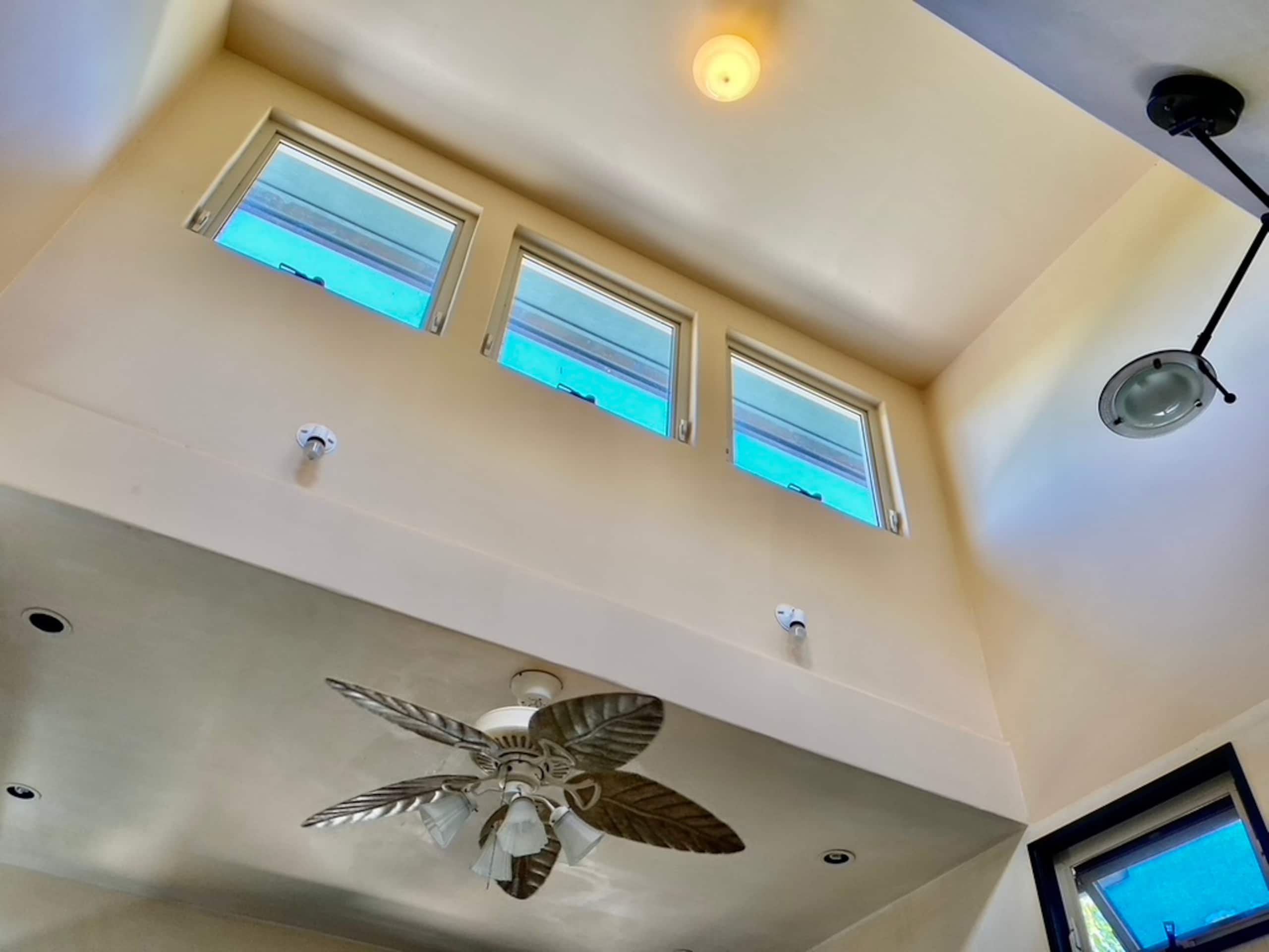 Home in Paia · ★4.75 · 1 bedroom · 2 beds · 1 private bath - Image 10