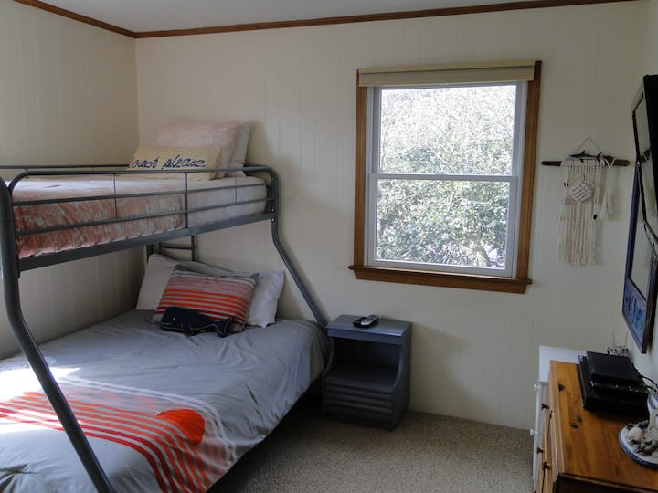 חדר שינה זוגי מלא