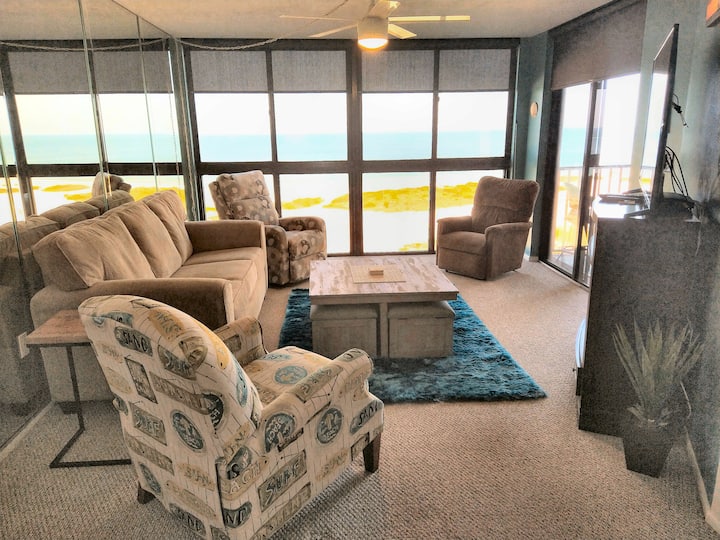 Beach Front! -$159 Nt 05/31 - 06/14/26 (2 Wk Min)
