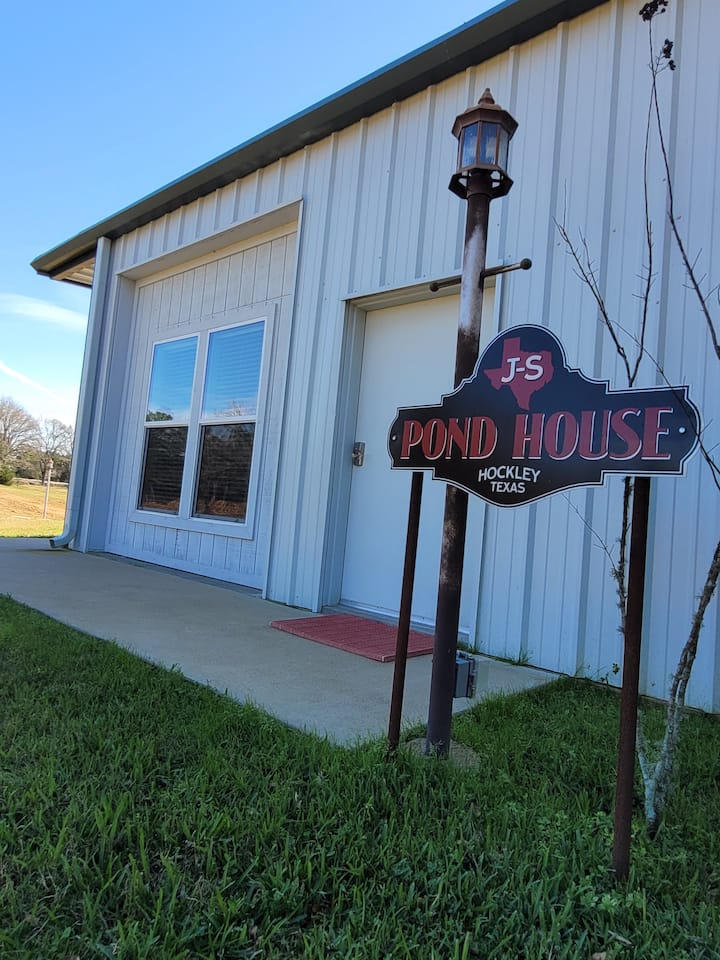 JS Ranch Pond House PRIVATEFishing & Shooting Houses for Rent in