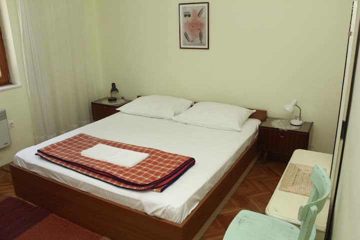 Საძინებელი 3