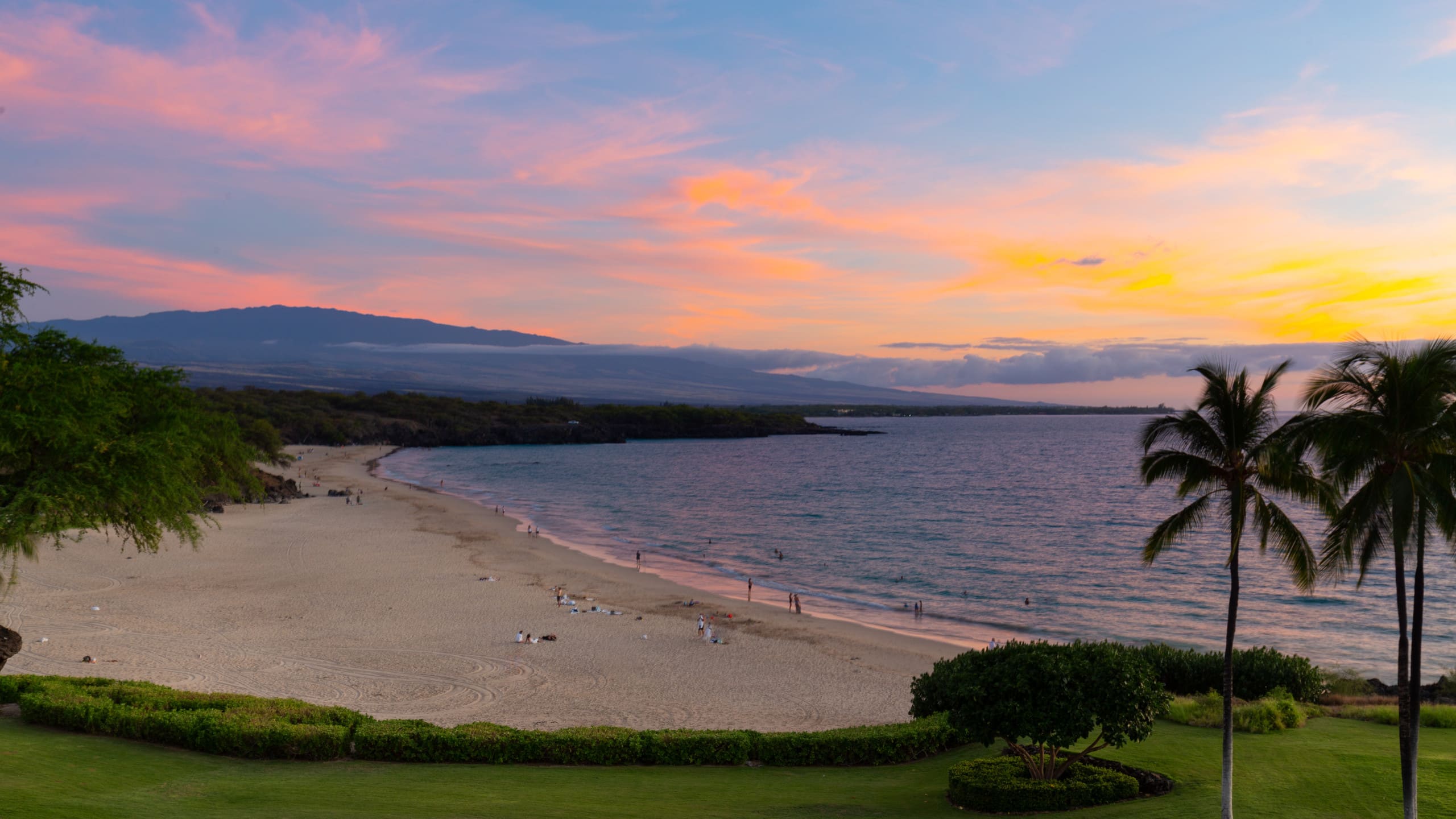 Home in Waimea · ★4.98 · 4 bedrooms · 6 beds · 3.5 private baths - Image 13