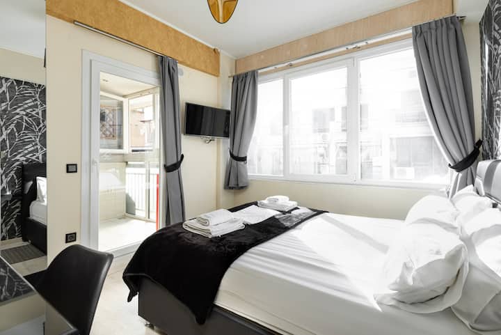 Juliet Central Luxury Mini Suite Apartments For Rent In Thessaloniki Greece