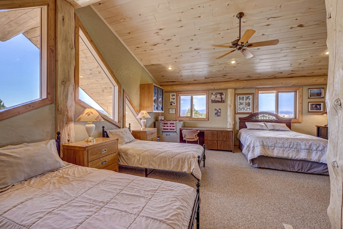 3rd floor Loft/Bunk Room