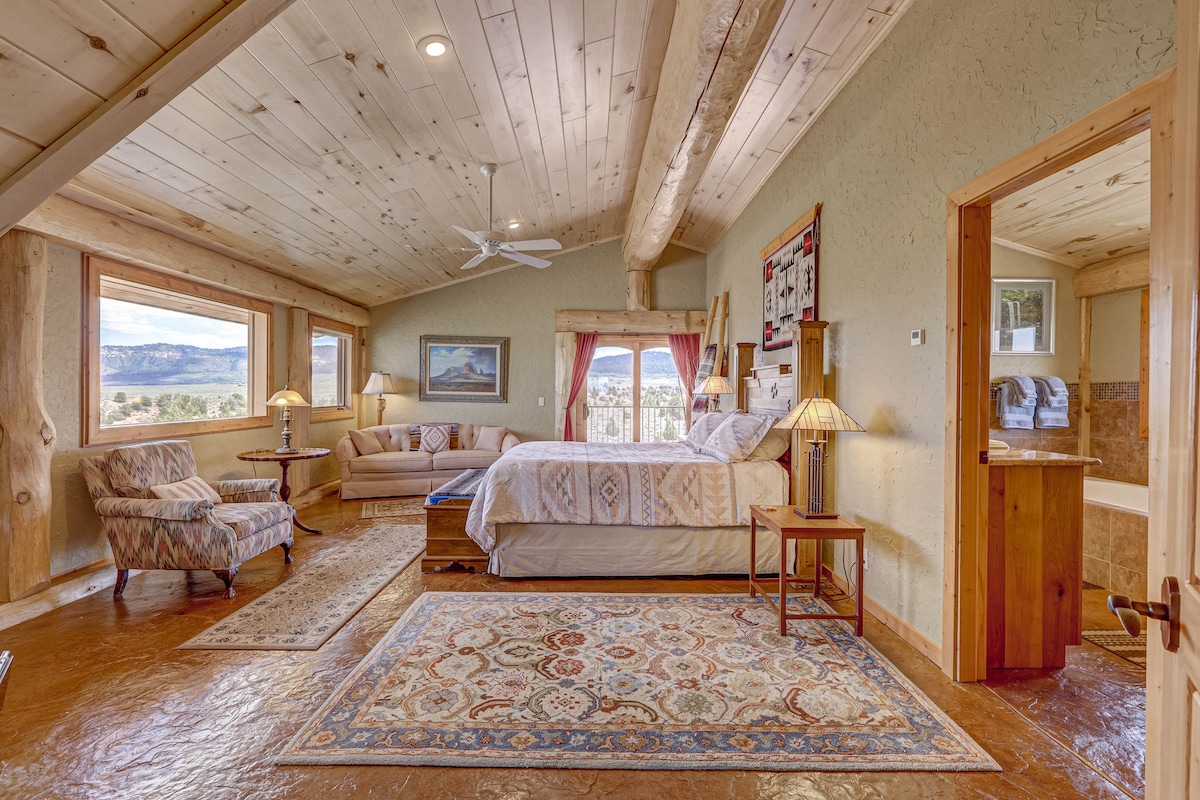 Master Suite - 3rd Floor