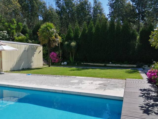 The Pool House-up to 10p gallery image 3