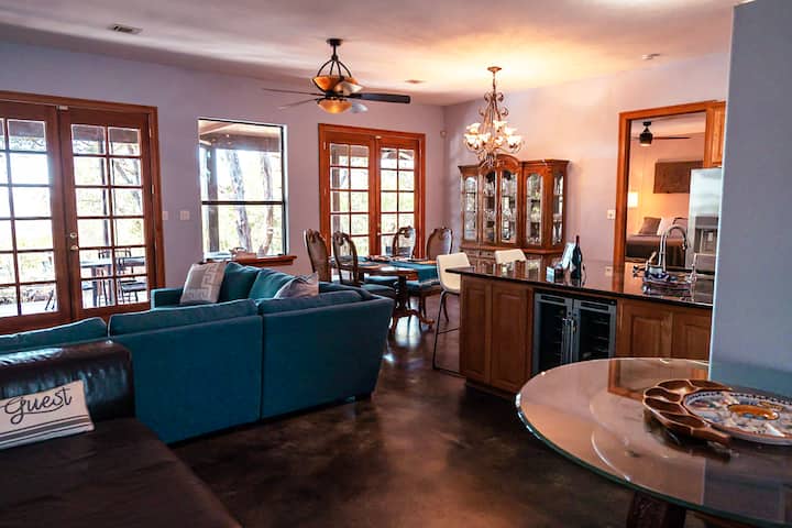 Zen Cabin In The Woods. - Lago Vista, TX
