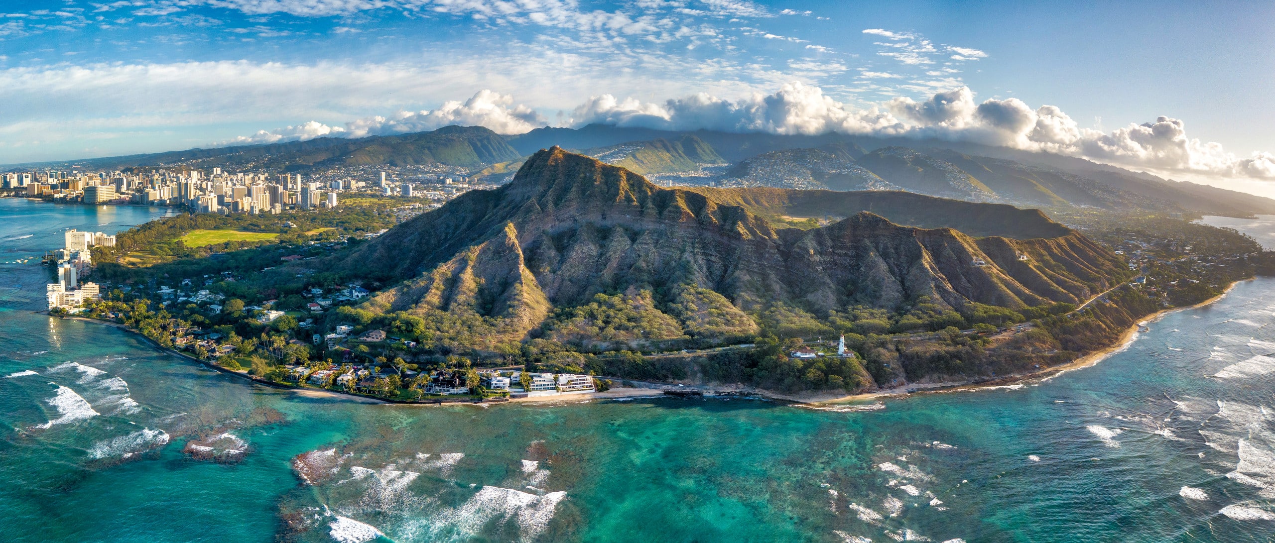 Condo in Honolulu · ★4.85 · 2 bedrooms · 3 beds · 2 private baths - Image 21