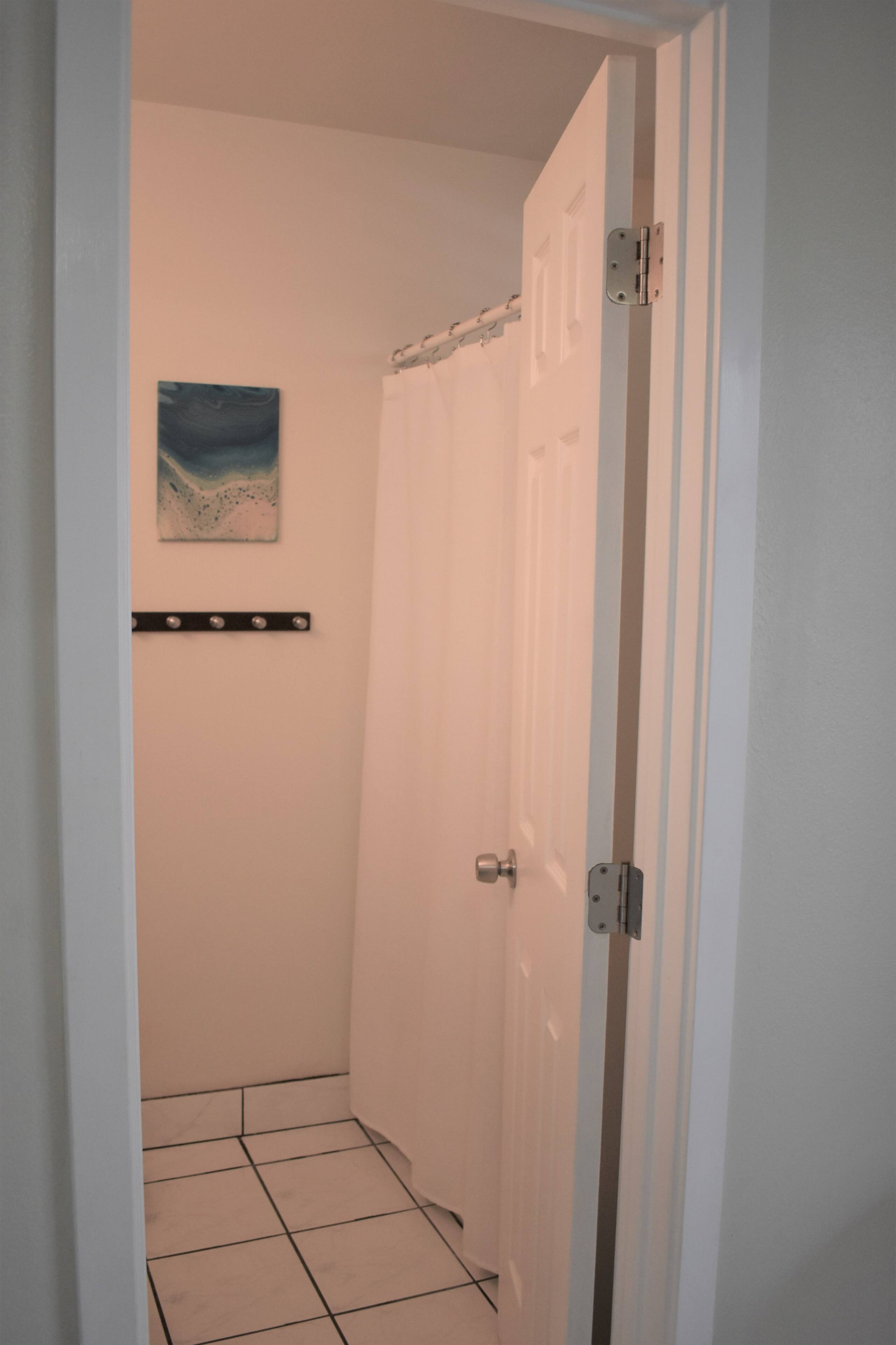 Condo in Kailua-Kona · ★4.78 · 1 bedroom · 2 beds · 1 private bath - Image 13