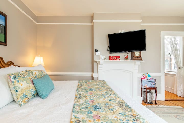 2nd floor master bedroom with king bed and flat screen TV