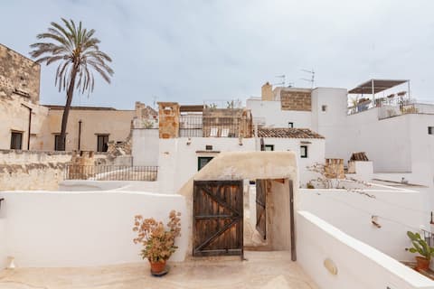 house in Ca'mascìa courtyard